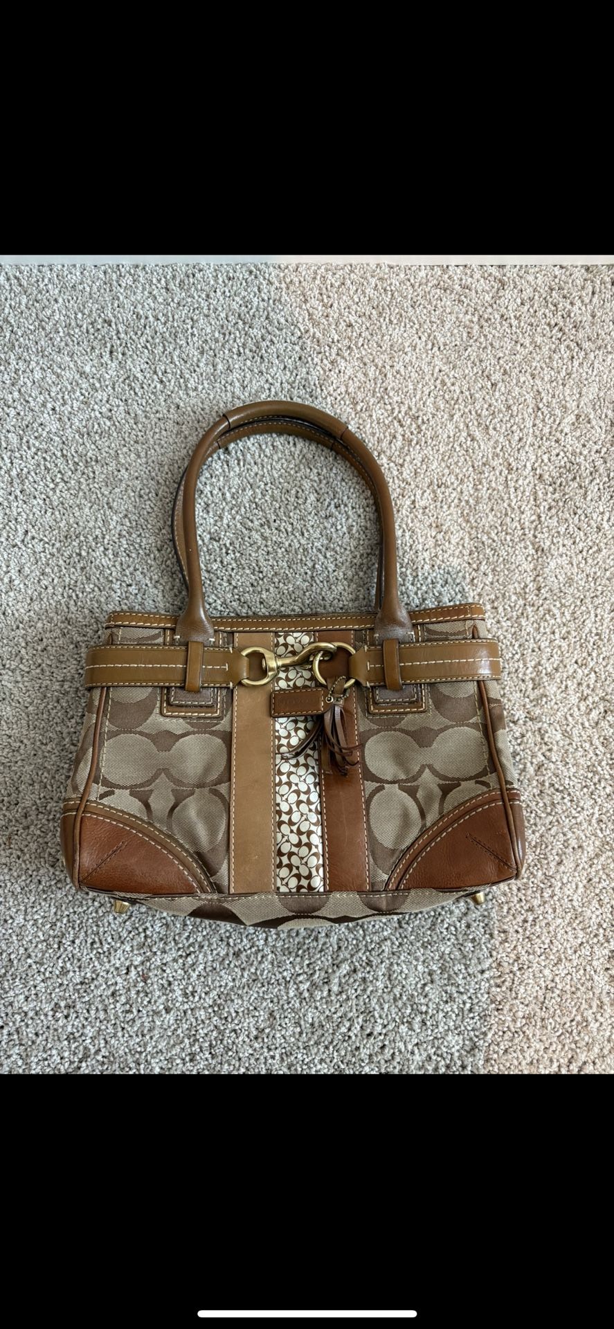 coach signature handbag- brown