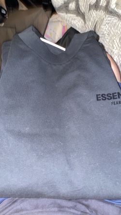 ESSENTIAL SHIRT