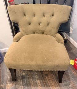 Free Olive Chair