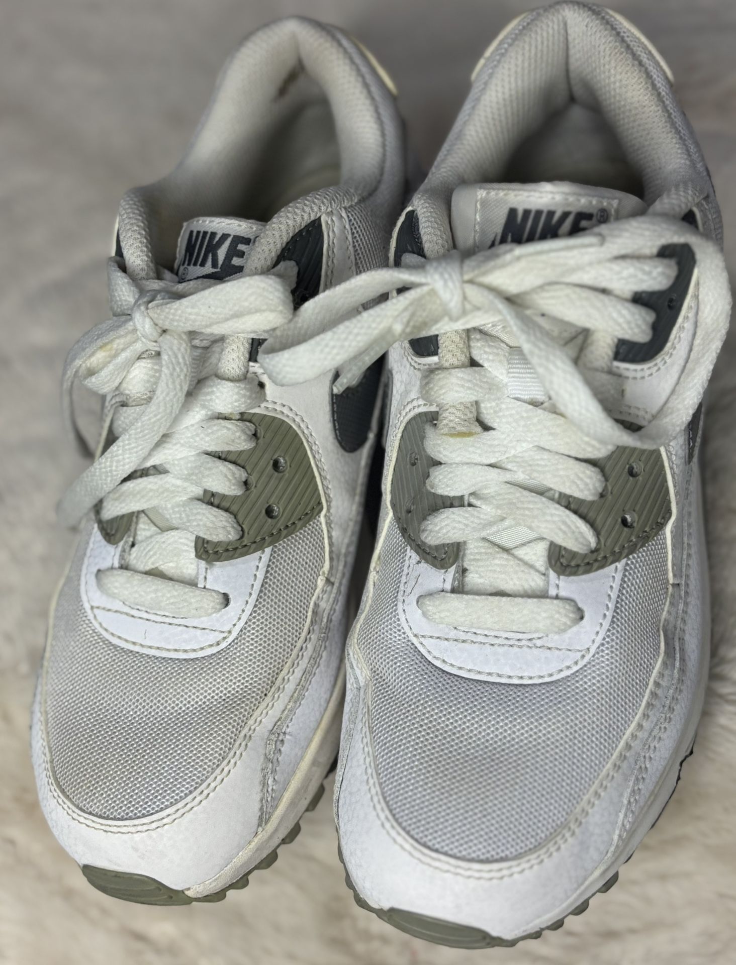 Womans Nike Air Max (6)