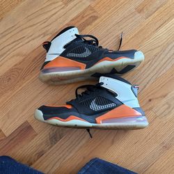 80OBO- Jordan Mars 270 Shattered Backboard