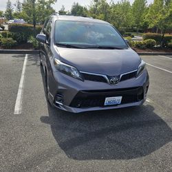 2020 Toyota Sienna