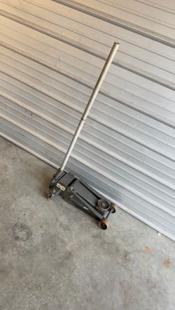 Pittsburgh 3 Ton Hydraulic Floor Jack Rolling Garage Jack