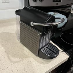 Nespresso Pixie Machine