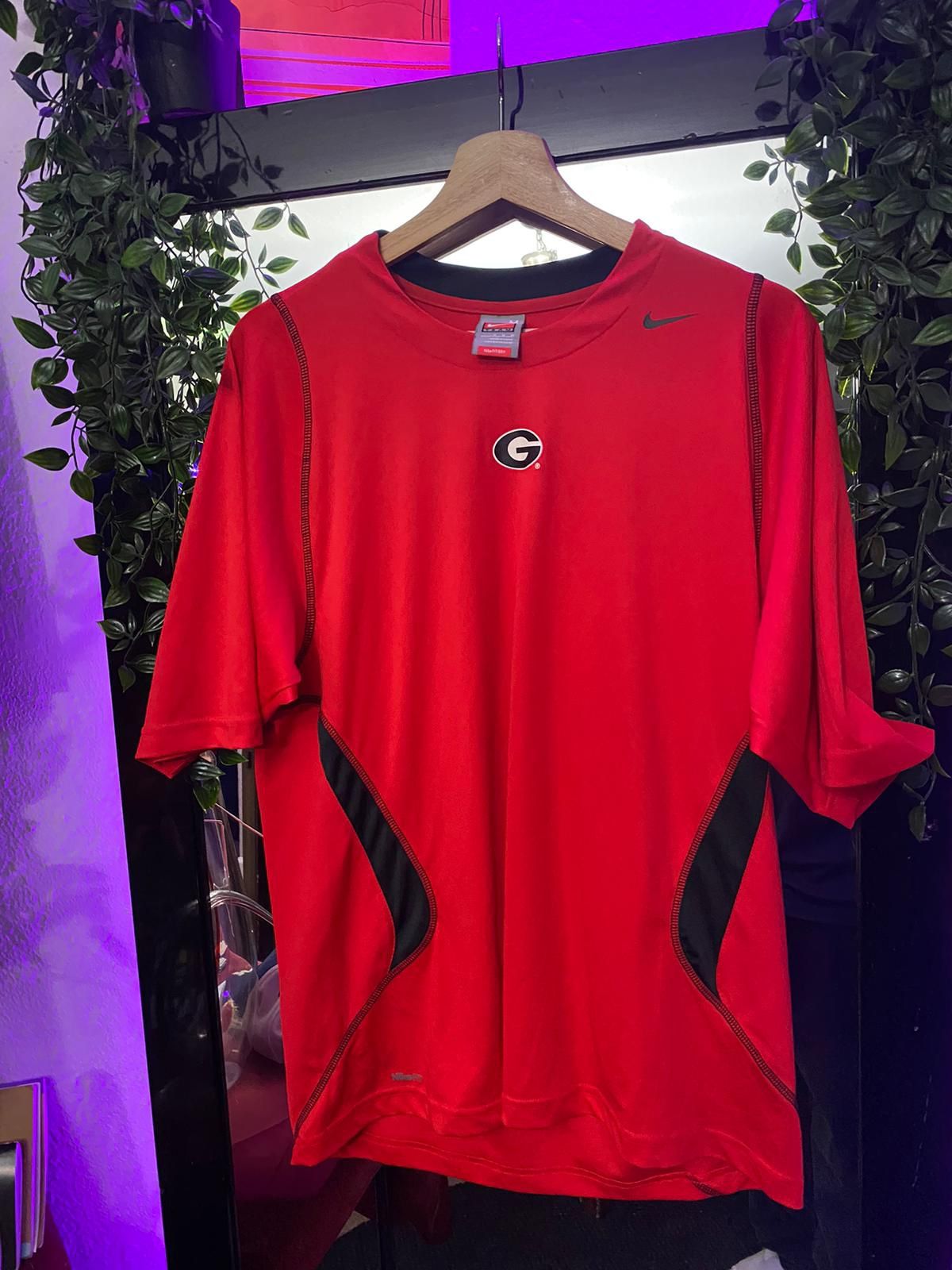 Vintage 90sNike Georgia Bulldogs Dri-Fit Mens Red Polo Shirt