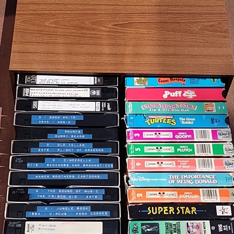 24 VHS Videos For Children In Wooden Box for Sale in Phoenixville