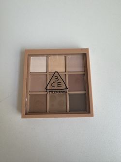 3CE Eyeshadow Palette, Shade Smoother