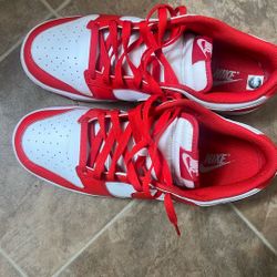 Nike Dunk St John Red