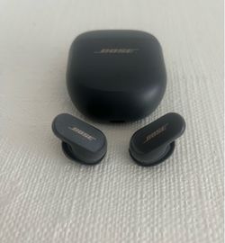 Bose QC II Wireless Earbuds in Gray