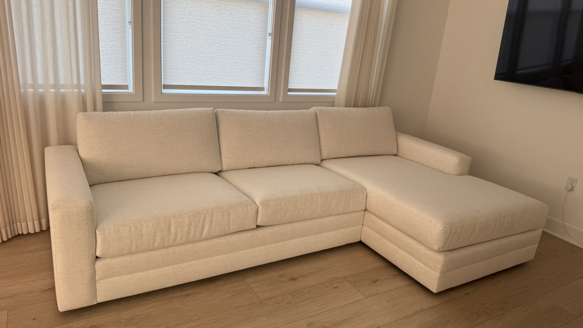 Article Napa White Right Sectional Sofa