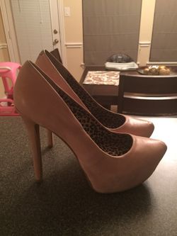 Jessica Simpson pale pink stiletto