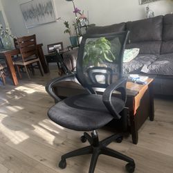 Mind Reader Ergonomic Mesh Swivel Office Chair Black