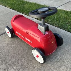 Radio Flyer Red Rider Scooter