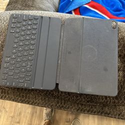 iPad Folio Keyboard