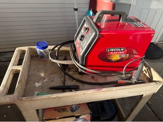 Lincoln electric welder, weld pak 100 HD