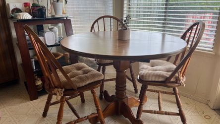 Cozy Breakfast Nook Table + Chairs – Wood Dining Set ✨