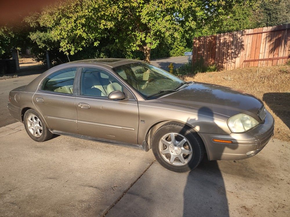 Cheap Running Car