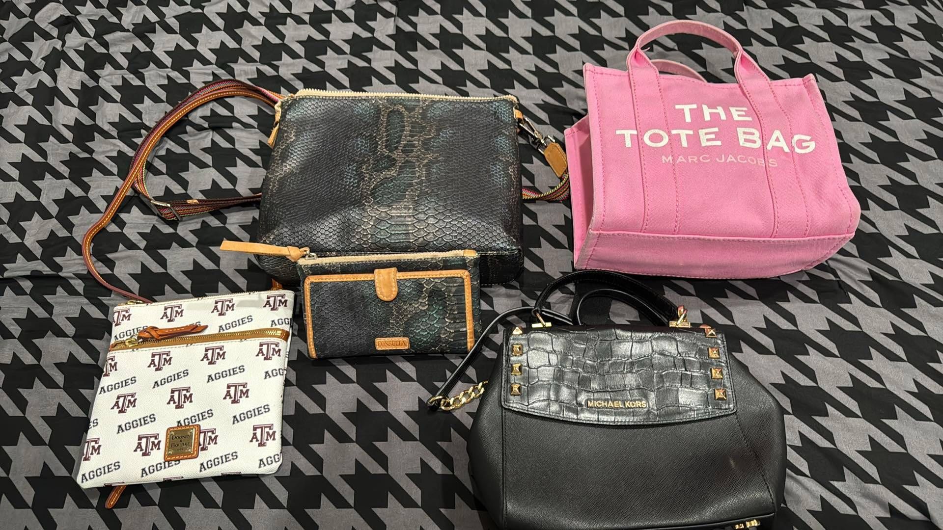 Consuela, MK, D&B, Marc Jacobs 