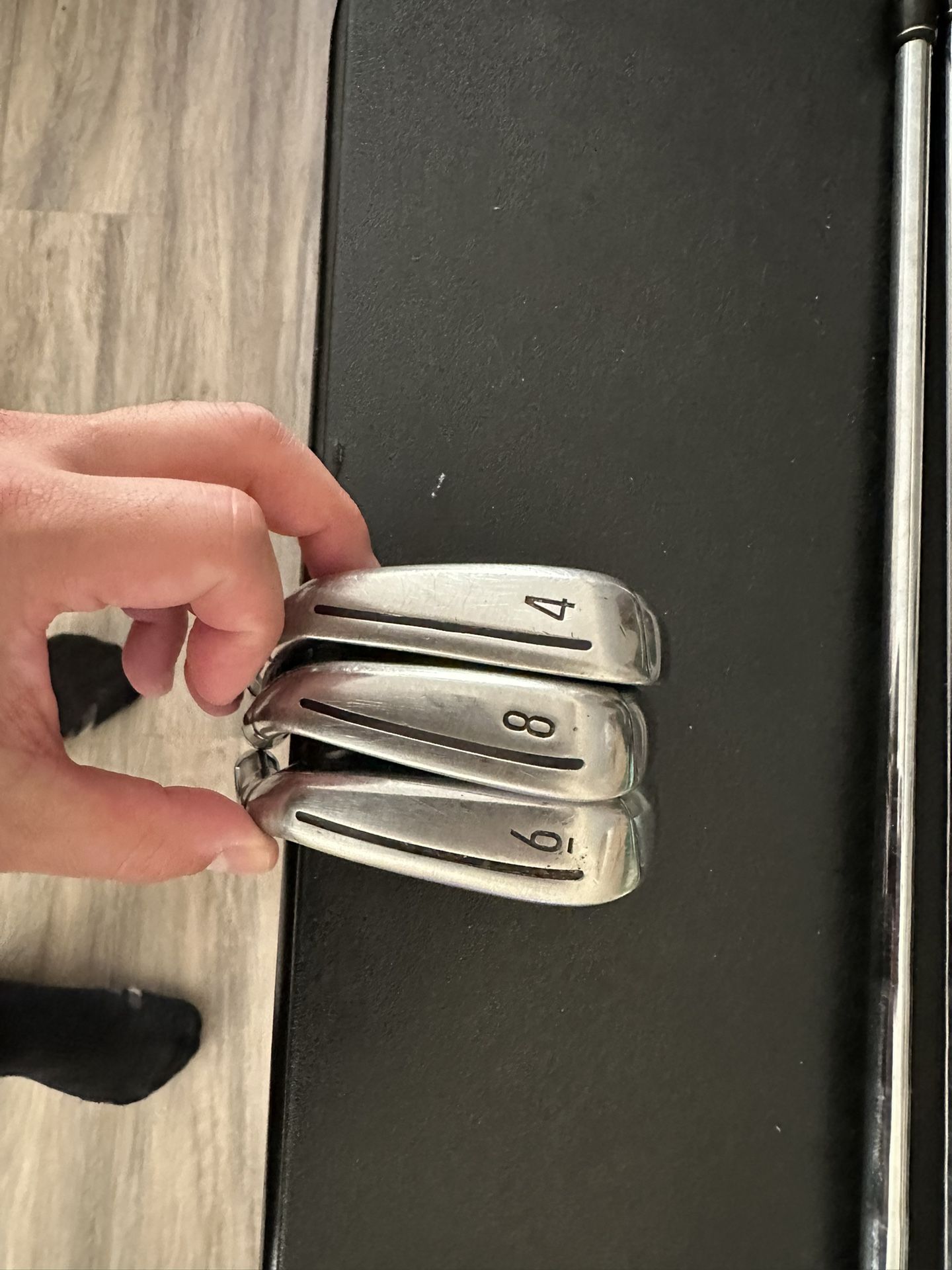 Taylormade Sim2max (p-4, Missing 7,5)