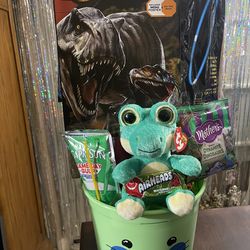 Jurassic World Dinosuar Easter Basket