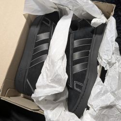 Adida Sneakers