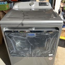 Maytag Dryer 7.4 Cu. Ft. Smart Electric Dryer with Steam And Extra Power Button