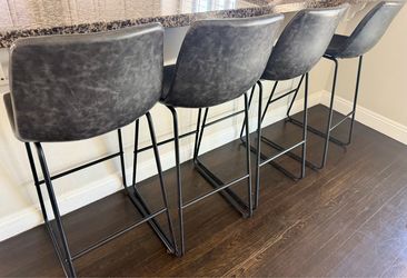 Set of 4  Likele Upholstered Counter Height Modern Dining Stools by Flash Furniture Seat Height: Bar Stool (30" Seat Height) Upholstery: Gray Faux Lea