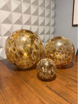 Glass decoration