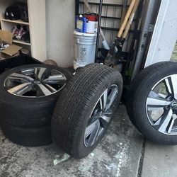 BRAND NEW Nissan Tires