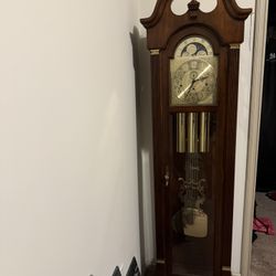 Ethan Allen Grandfather Clock 