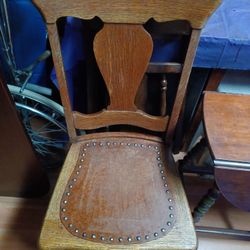1920's Quarter Sawn Oak Farmhouse Chair