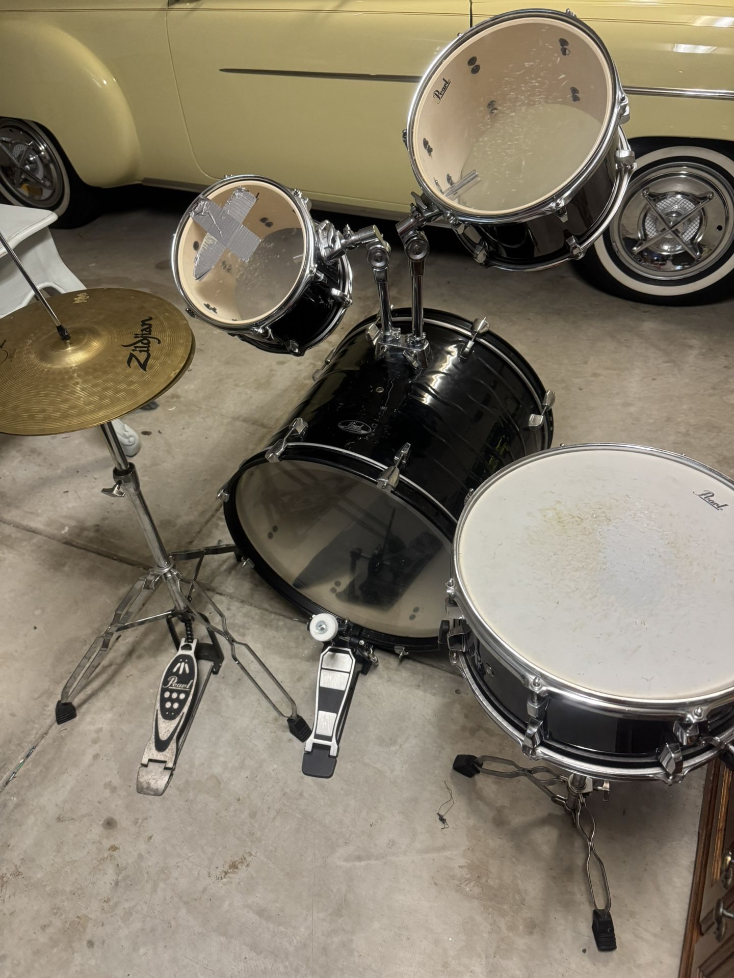 drum set (need gone)