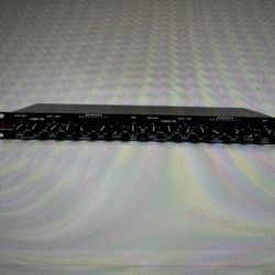 dbx 166 XL Stereo Compressor / Limiter / Gate