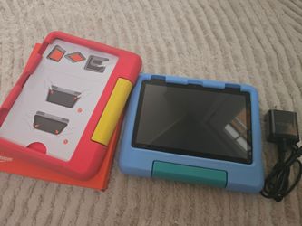 Amazon Fire HD 8 Kids tablet (newest model), ages 3-7. With bright 8" HD screen (+ Disney cars case)