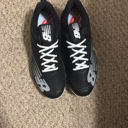 New Balance Baseball Cleats