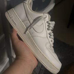 Nike AirForce 1 ‘07 white used condition W/ No box