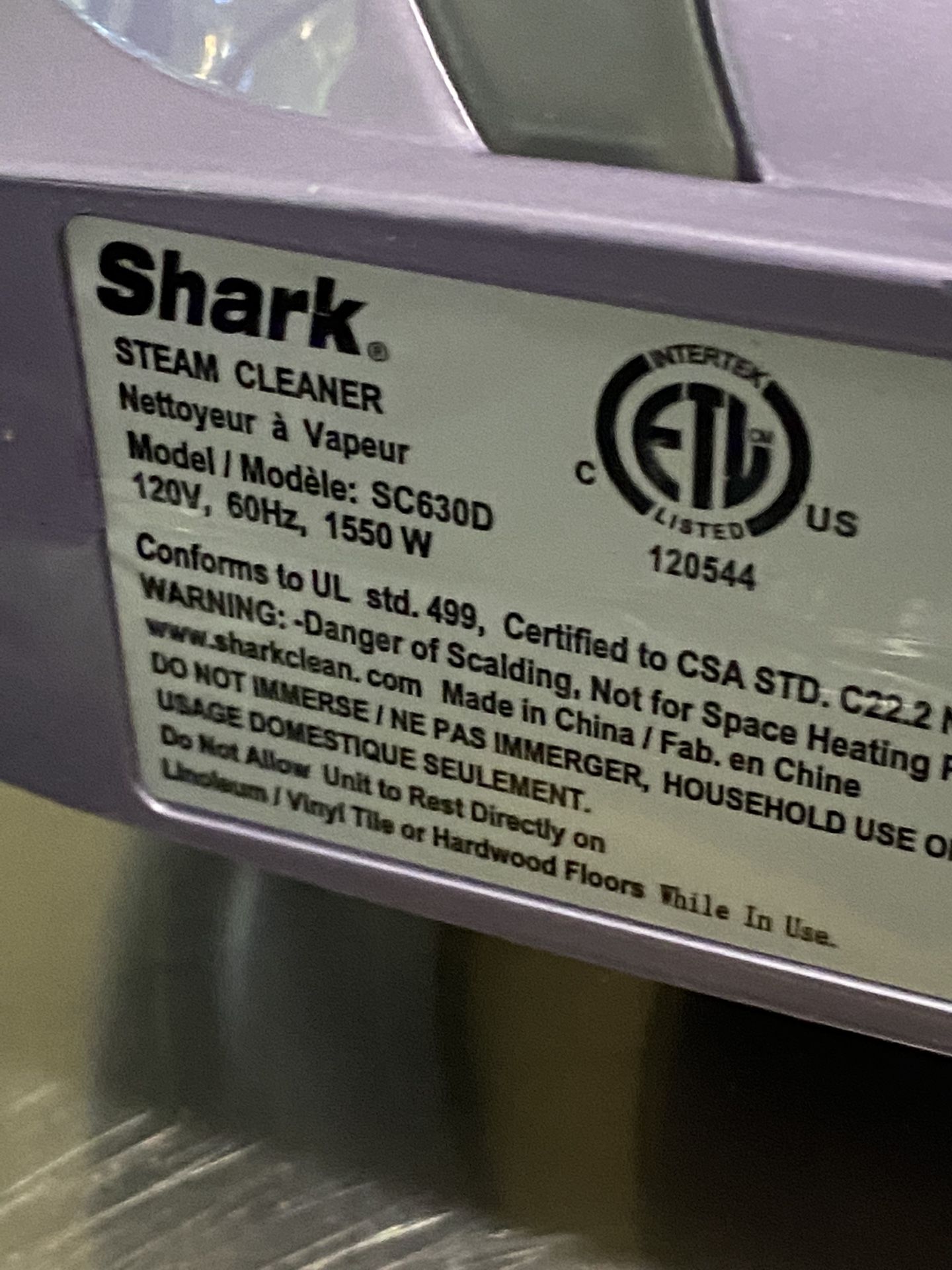 Shark Portable Steam Pocket Cleaner SC630W w/ Attachments ~ Open Box