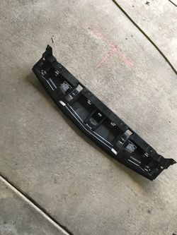2015 16 17 18 19 Chevy suburban or Tahoe part