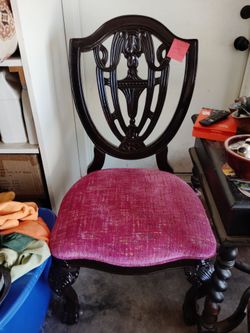 Hepplewhite reproduction chairs