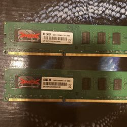 2, 8gb DDR3 1600mhz 1.5v