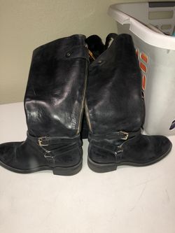 Black boots