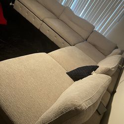 5 Pc. Sectional Couch 