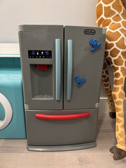 Lite tikes fridge 