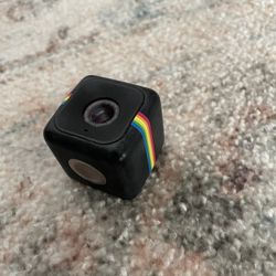 Shoot An Offer - Polaroid Cube