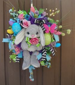 Easter decoration wreath