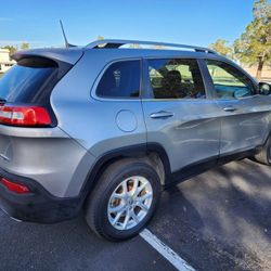 2016 Jeep Cherokee
