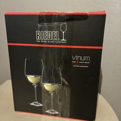 Riedel Vinum Chardonnay/Viogner Glasses 
