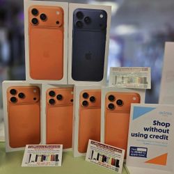 iPhone 17 Pro Max 256GB Cosmic Orange & Blue Brand New-Special Cash Deal On New Year - On Payments With Just $10 Down 🎉🎊