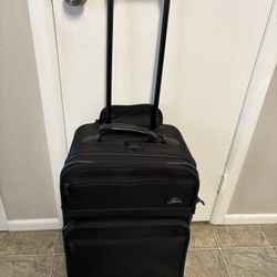 Skyway Rolling Luggage