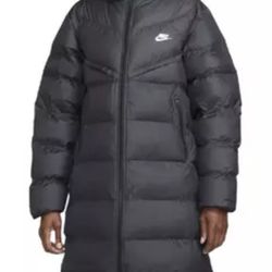 Nike Men's Strom Windrunner Hooded Parka